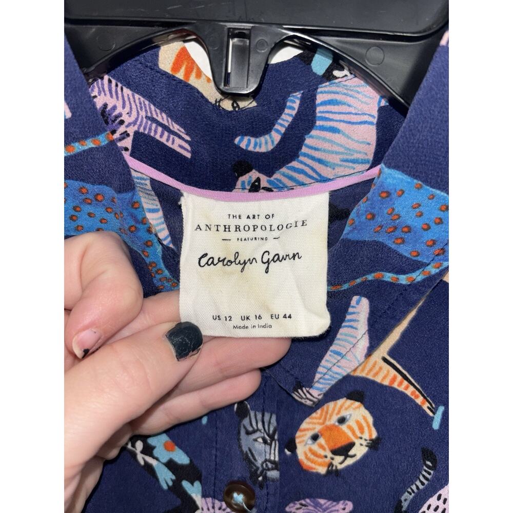 Anthropologie Carolyn Gavin Mariposa 100% Silk Blouse 12 Big Cat Novelty Print - Picture 4 of 8